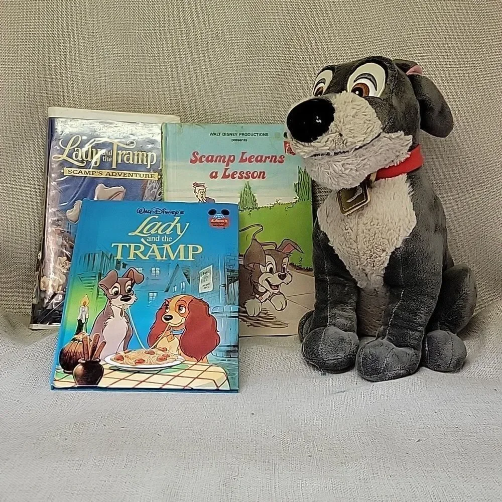Disney's Lady and The Tramp II‎ vhs, books and Tramp plush